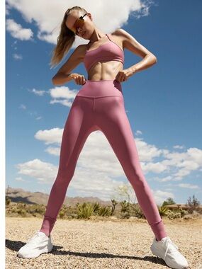 ALO Yoga Wild Rose Pink High-Rise Leggings-Size large